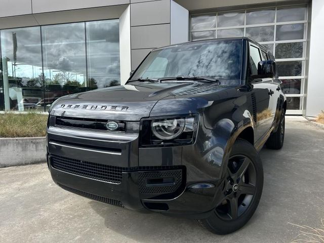 Land Rover Defender 130 D300 X-Dynamic SE AWD Auto. 25.5MY