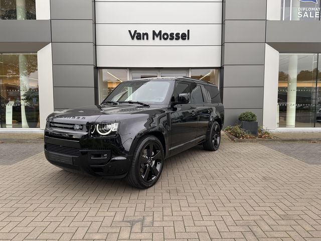 Land Rover Defender 130 D300 X-Dynamic SE AWD Auto. 25.5MY
