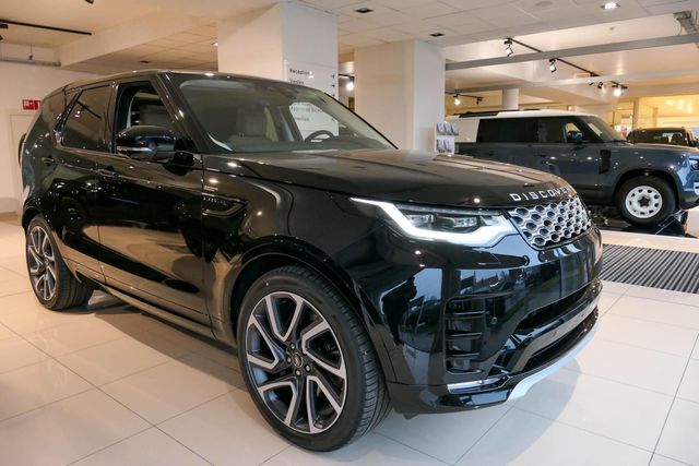 Land Rover Discovery D350 35th niversary Edition